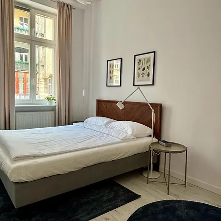 Klimatyczne Mieszkanie W Centrum * 포즈난