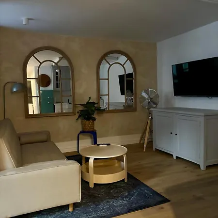 Klimatyczne Mieszkanie W Centrum